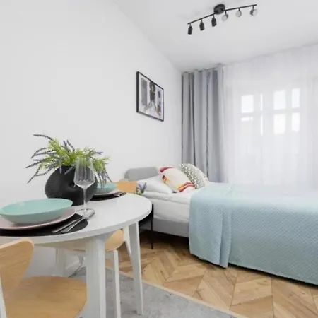 Bk - Cozy And Modern Close To National Stadium * Warsaw