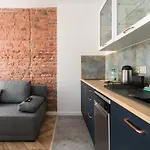 Bk - Cozy And Modern Close To National Stadium Appartement *